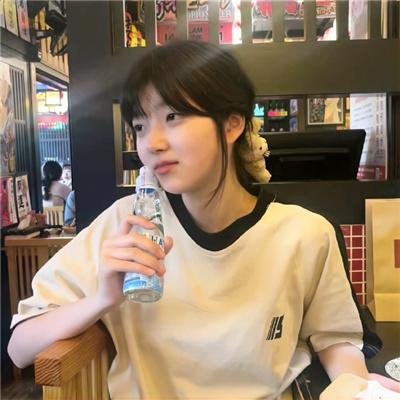 之前的女孩